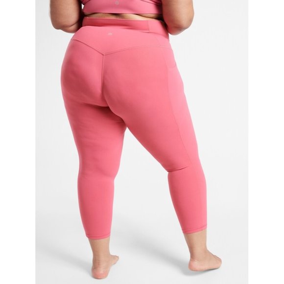 Athleta Plus Salutation Stash Pocket II 7/8 Tight Leggings Pink size 3X - Picture 3 of 14